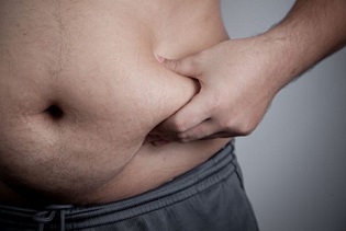 Le regime citron detox limite la prise de graisse abdominale